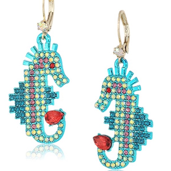 Collier Lariat Betsey Johnson CRABBY COUTURE - Étoiles De Mer, Cristaux Et Pompons - Longueur Ajustable 40 Pouces